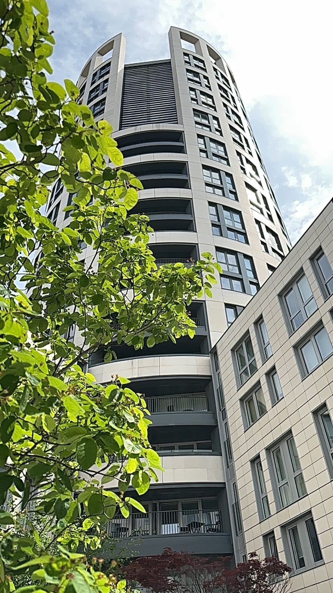 Eagle Point, City Road, London, EC1V 1AQ