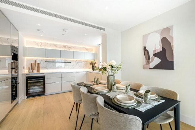 Parkside Apartments, Cascade Way, W12