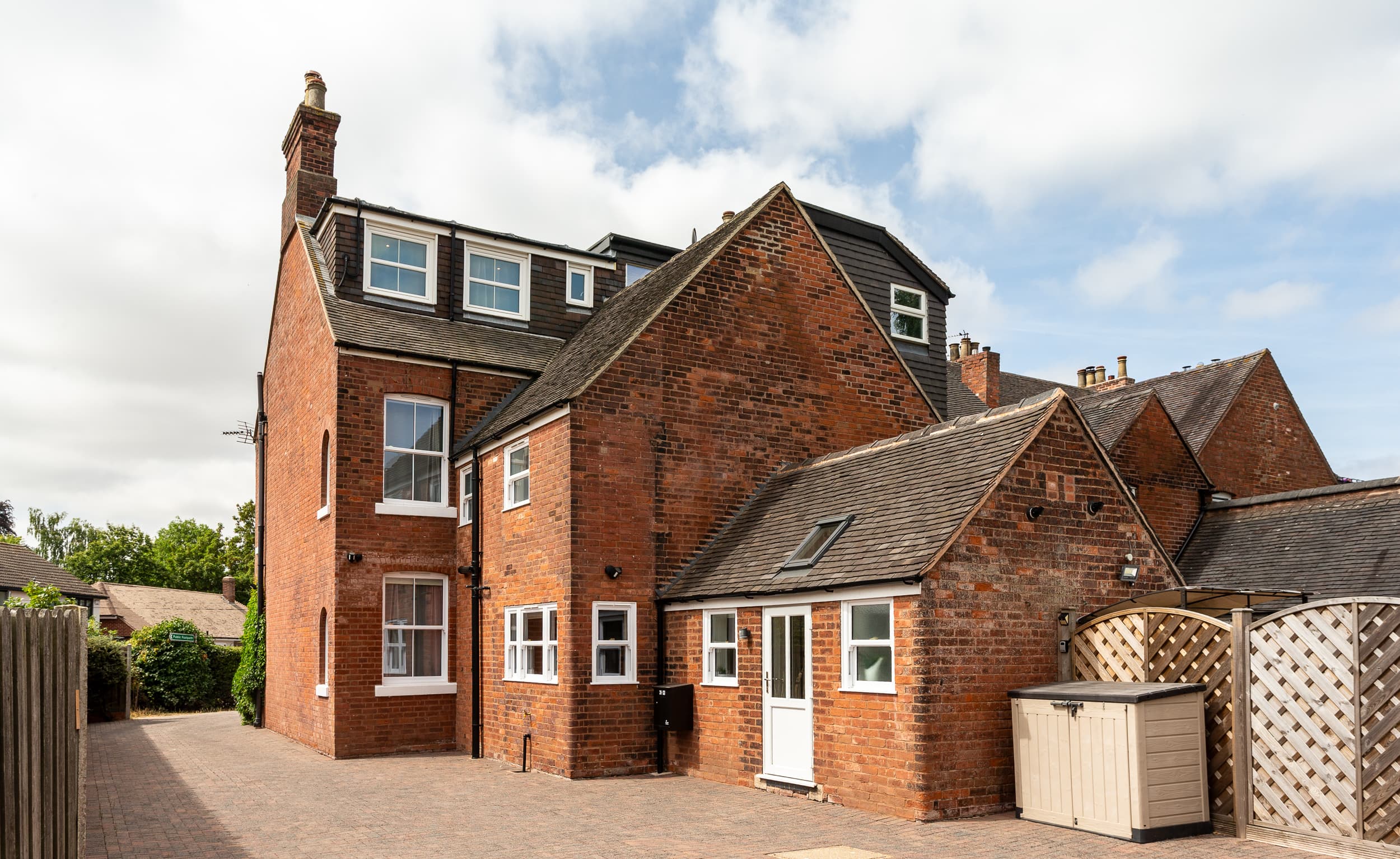 Sturgeons Hill, Lichfield, WS14