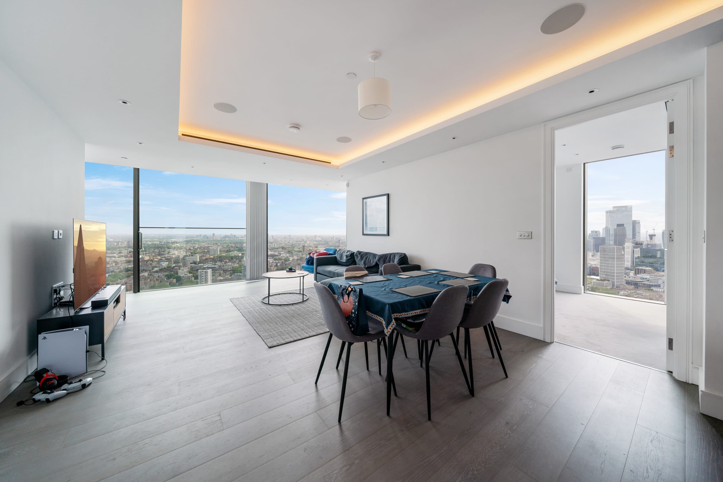 Carrara Tower, EC1V