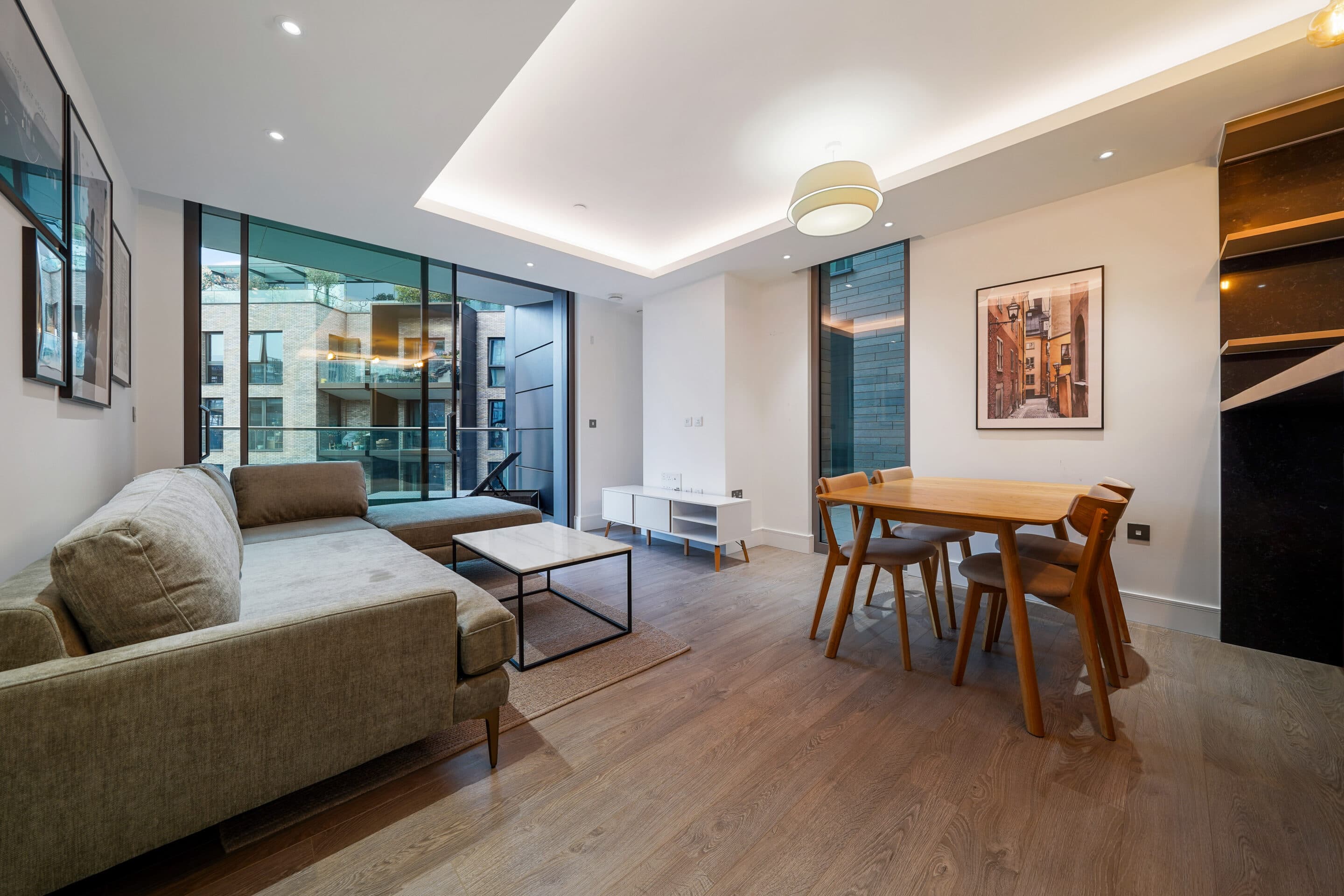 Bollinder Place, Carrara Tower, EC1V